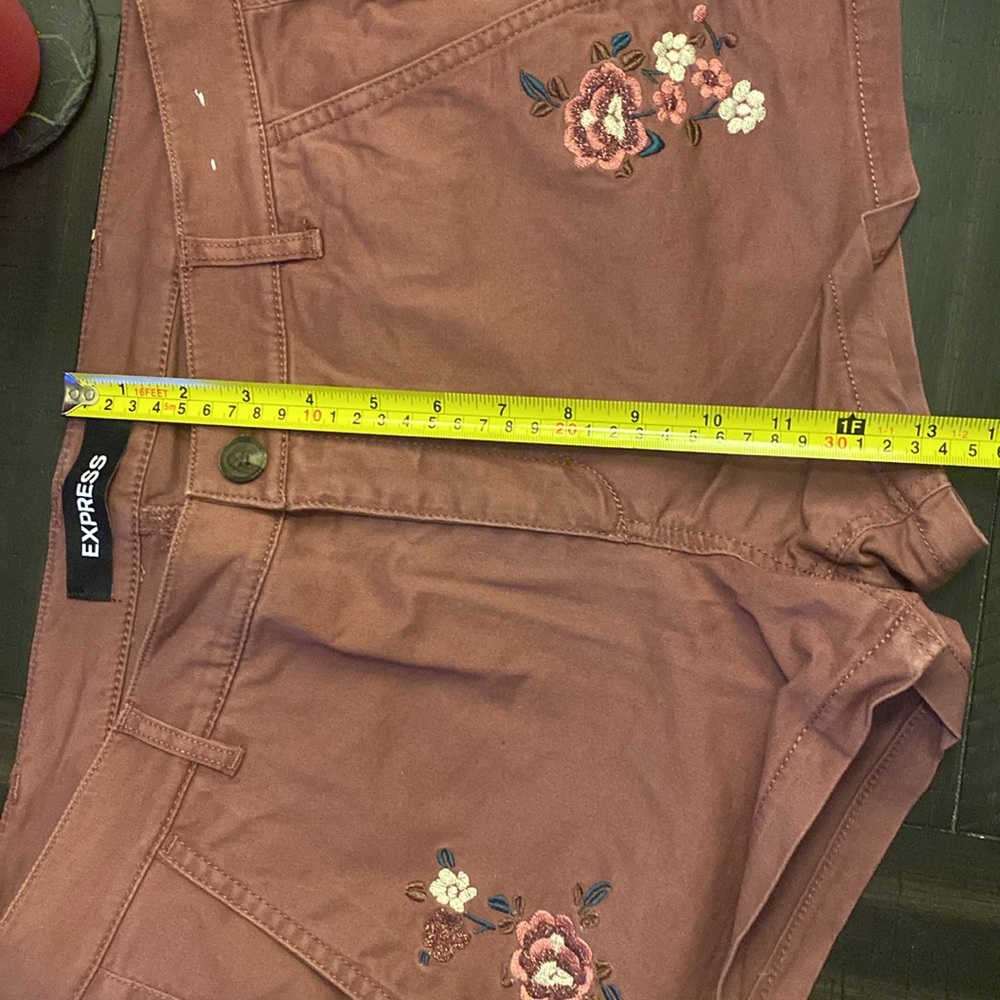 Express shorts-6 - Picture 6 of 6